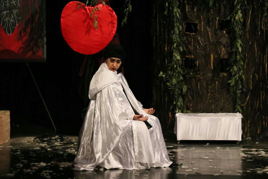 خوشا راهی که پایانش تو باشی/نمایشی از جمع خیر و شر در جهانی دو قطبی