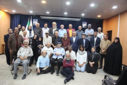 رونمایی از مجموعه پوستر شهید رییسعلی دلواری و اکران مستند «فتوایی برای بلاد»