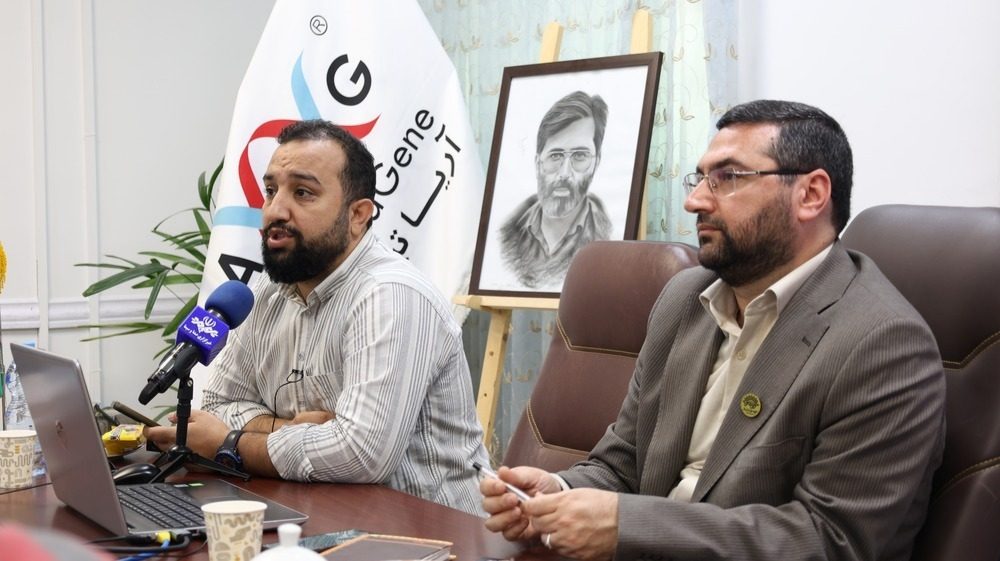 رئیس حوزه هنری استان گلستان مطرح کرد ؛ بوم هنر انقلاب با رونمایی شگرد و روایت مرجن و معرفی چهره سال هنر انقلاب استان، رنگ خواهد شد.